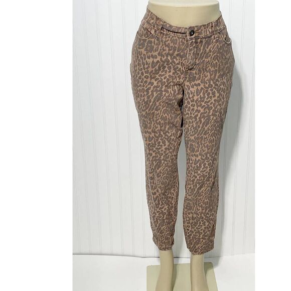 Style & Co Wild Puma Skinny Jeans Curvy Mid Rise Tummy Control Animal Print 4 - Picture 2 of 15